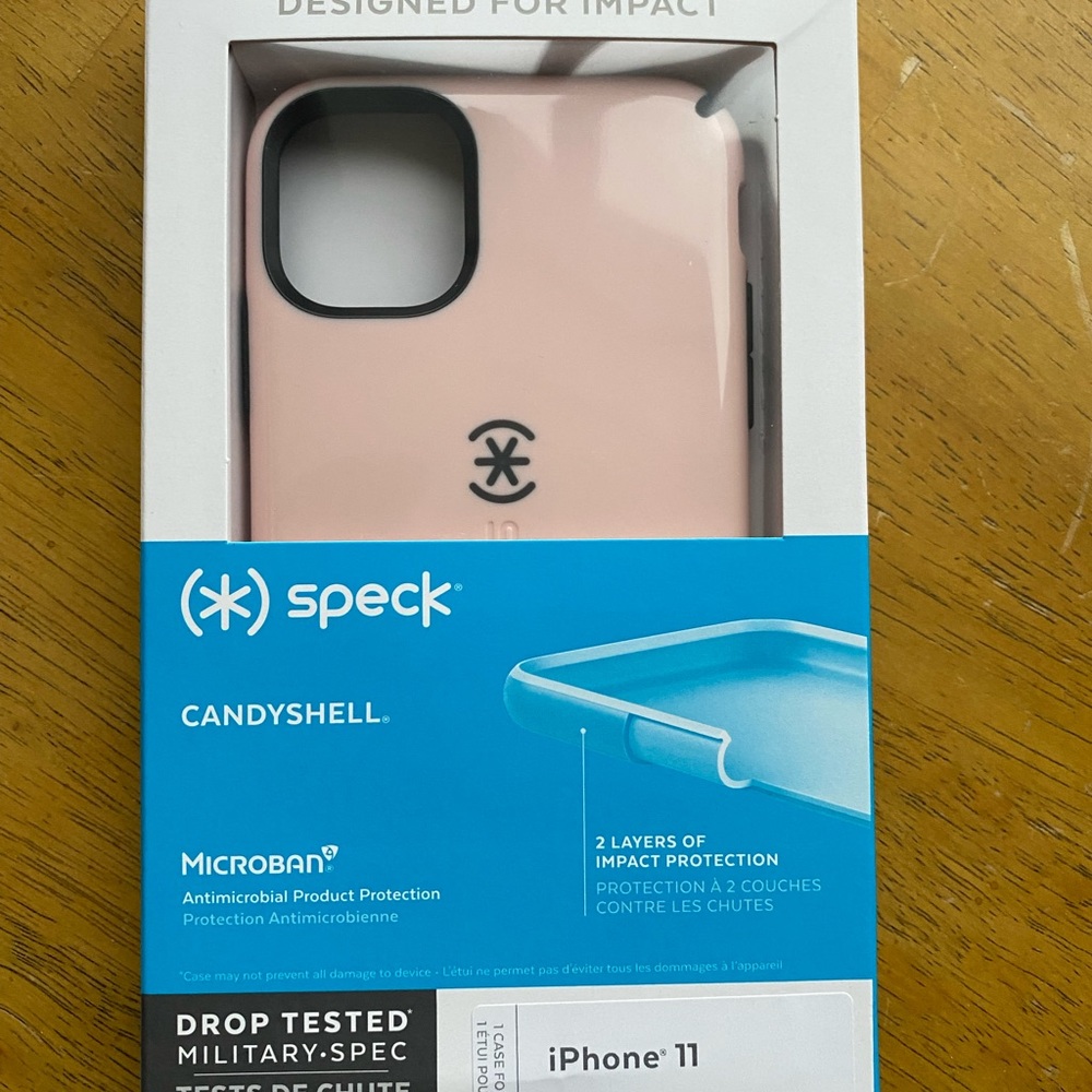 iPhone 11 speck candyshell case